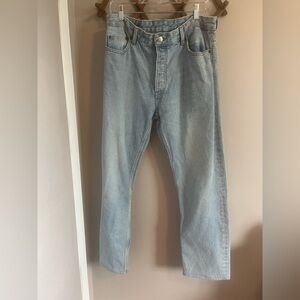 Zara wide leg high waisted light wash denim size 31 faint mark on thigh